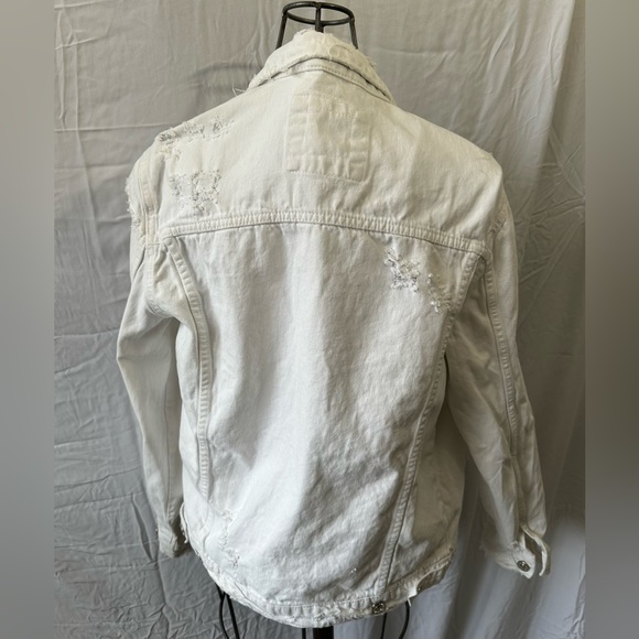 Zara White Distressed Denim Jacket - Picture 2 of 10